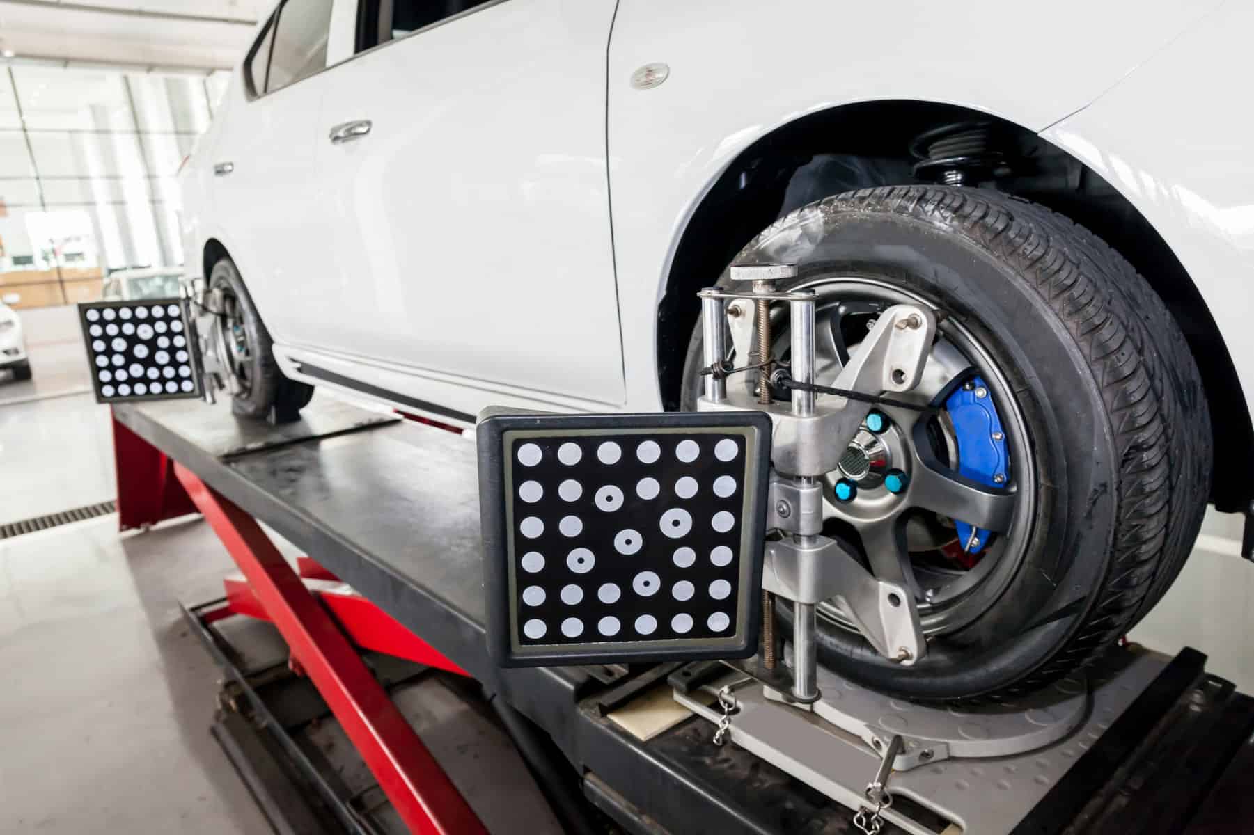 How do you know if you need an alignment for your car?